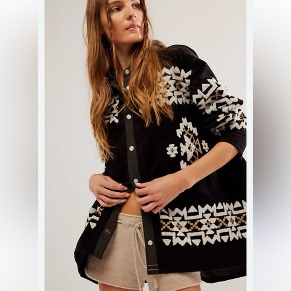 NWT Free People We the Free Cozy Up Embroidered Hooded Shacket Size M